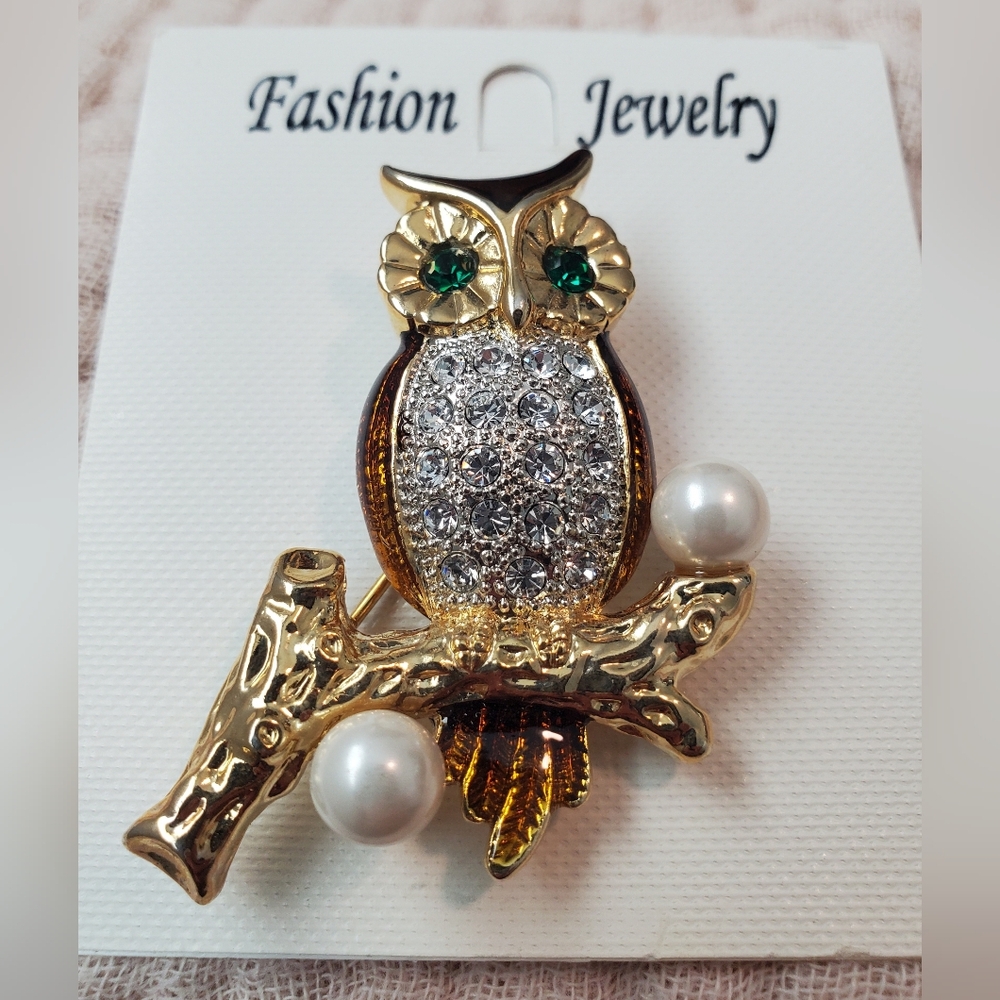 Sparkling Owl Brooch Crystals